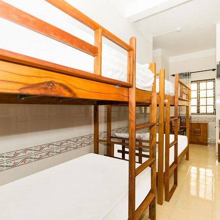 Spot On 691 Little England Homestay Đà Nẵng Exterior foto